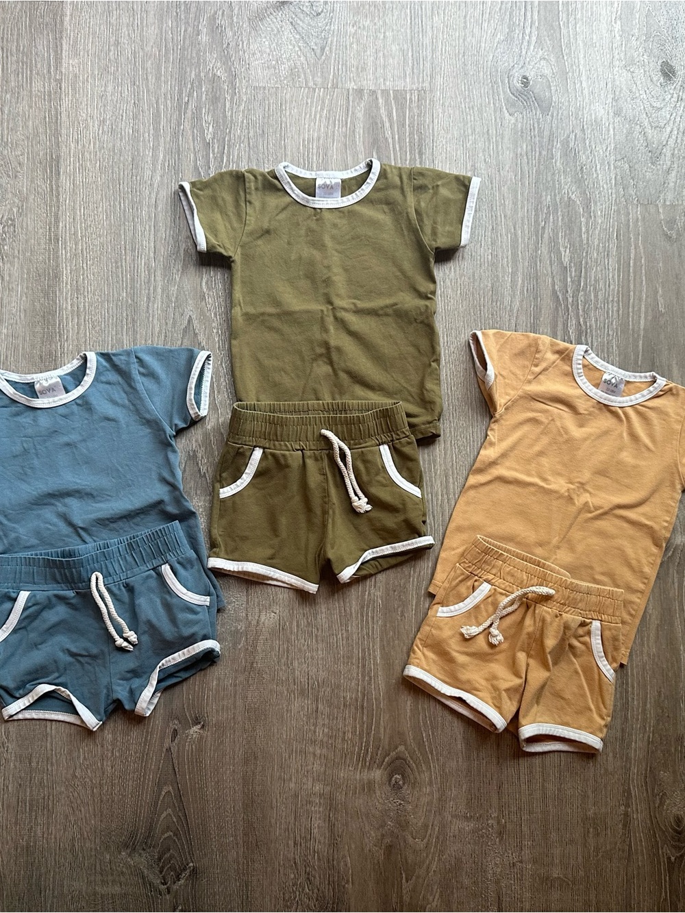 Sova 12-18 months - 3 Short + T-Shirts Sets
